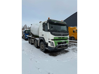 Concrete mixer truck VOLVO FMX 460