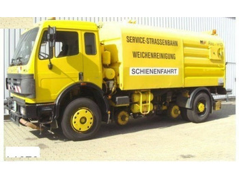 Road sweeper MERCEDES-BENZ SK 1820