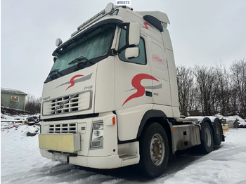 Tractor unit VOLVO FH12