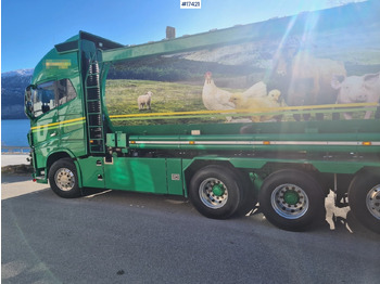 Cab chassis truck VOLVO