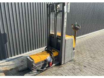 Stacker JUNGHEINRICH EJC