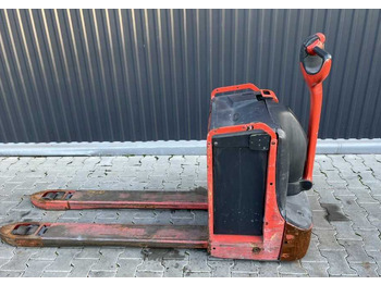 Pallet truck LINDE T20