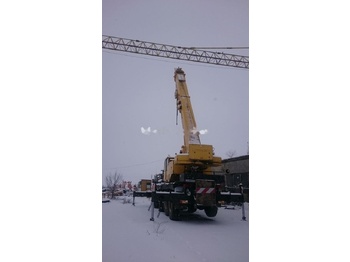 Mobile crane LIEBHERR LTM 1070