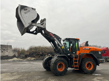 Wheel loader DOOSAN