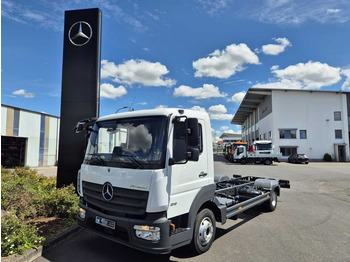 Cab chassis truck MERCEDES-BENZ Atego 818