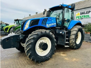 Farm tractor NEW HOLLAND T8