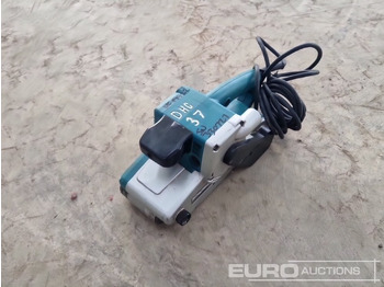 Construction equipment MAKITA