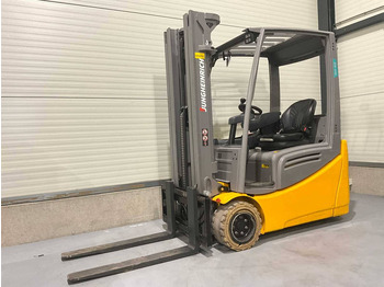 Electric forklift JUNGHEINRICH EFG