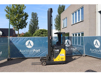 Reach truck OM