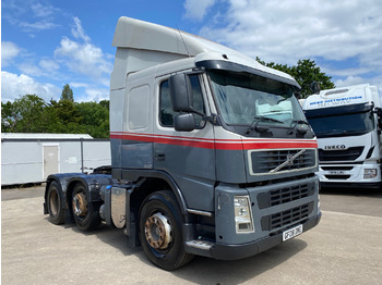 Tractor unit VOLVO FM 440