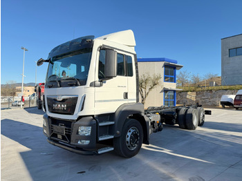 Container transporter/ Swap body truck MAN TGS 26.320