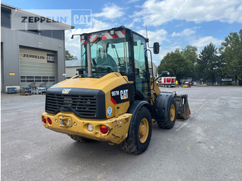 Wheel loader Cat 907M: picture 4