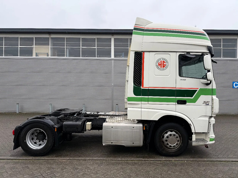 Tractor unit DAF XF 440 superspacecab 2015: picture 6