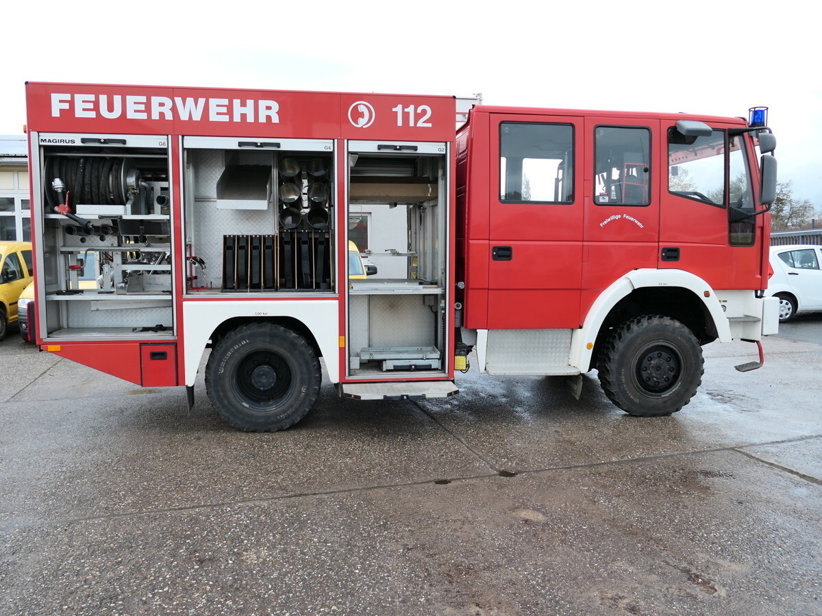 Fire truck IVECO FF 95 E 18W LF 8/6 DoKa 4X4 SFZ FEUERWEHR Löschf: picture 11