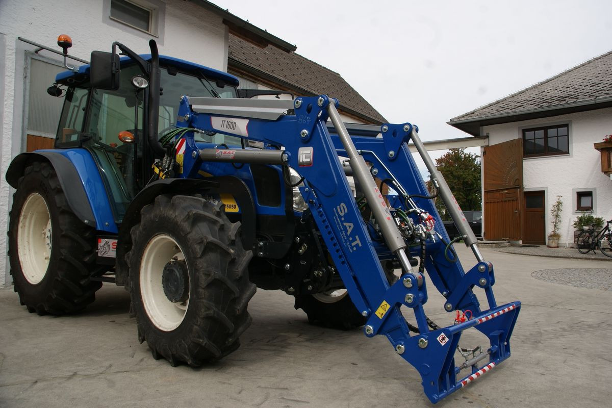 New Front loader for tractor Intertech Frontlader IT1600: picture 21