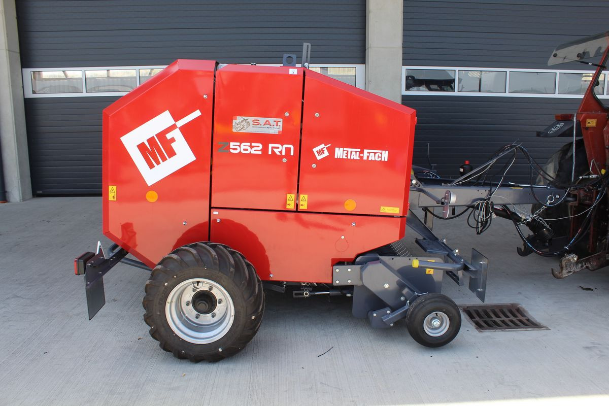 New Round baler Metal-Fach RN 562-Bergprofi-Ballenpresse: picture 7