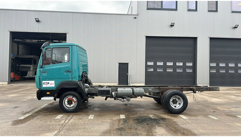 Cab chassis truck Mercedes-Benz SK 814 (EURO 2 / CHASSIS): picture 8