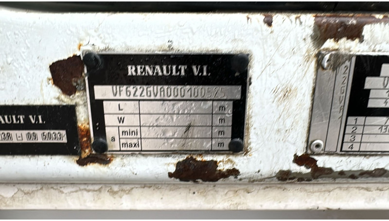 Leasing of Renault Premium 400 (POMPE MANUELLE / MANUAL PUMP / EURO 2) Renault Premium 400 (POMPE MANUELLE / MANUAL PUMP / EURO 2): picture 13