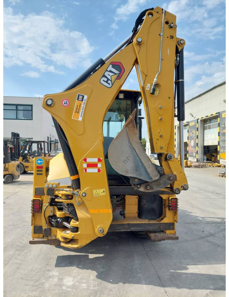 Backhoe loader CAT 428-07: picture 15