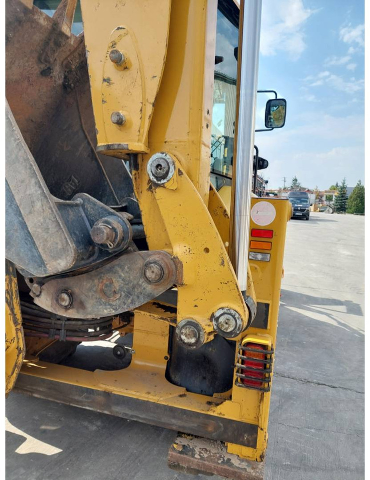 Backhoe loader CAT 428-07: picture 16