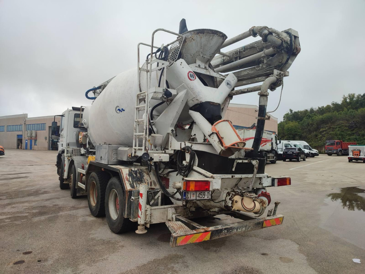 Concrete mixer truck IVECO Trakker MP340E38H: picture 6