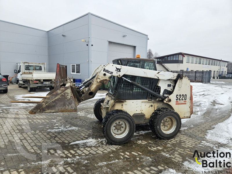 Leasing of Bobcat S 220 Bobcat S 220: picture 9