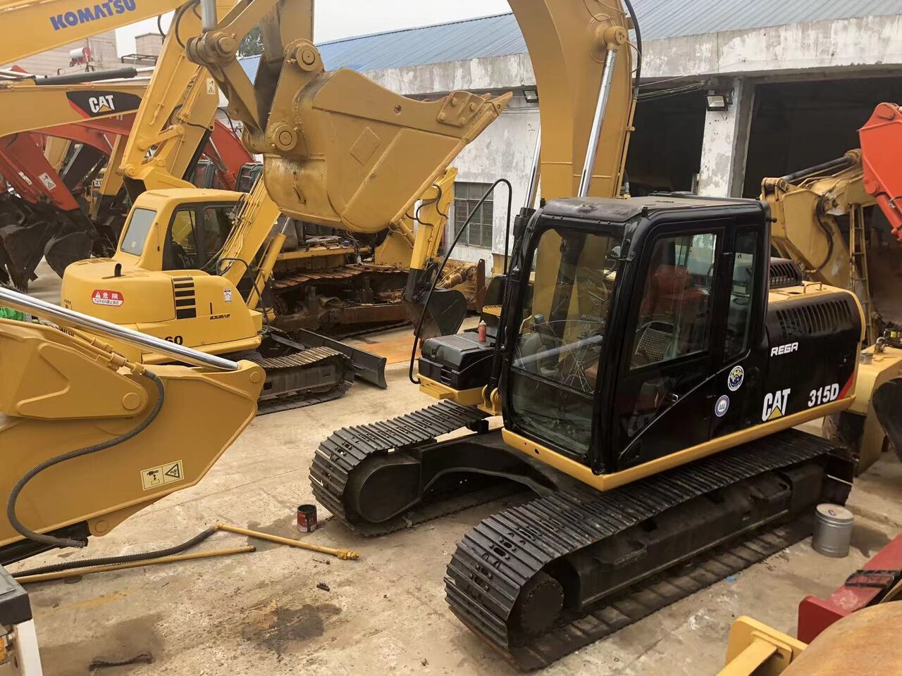 Crawler excavator CATERPILLAR CAT 315D: picture 16