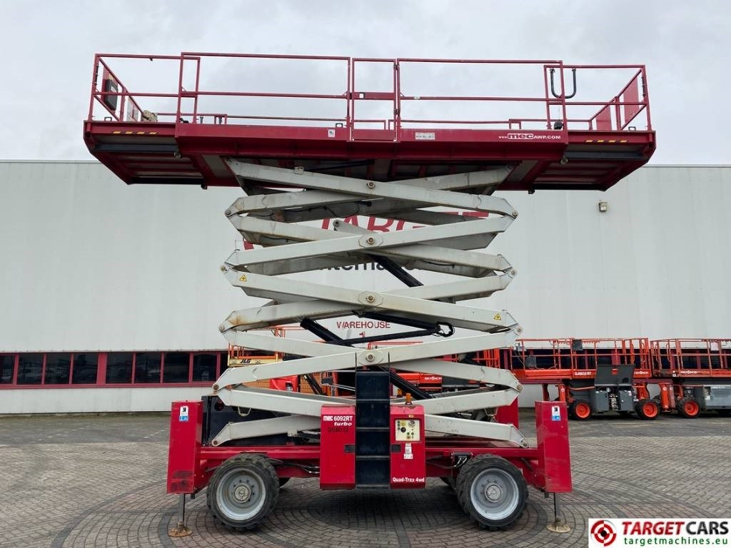 Scissor lift MEC 6092RT Diesel 4x4 Scissor Work LIft 2020cm: picture 6