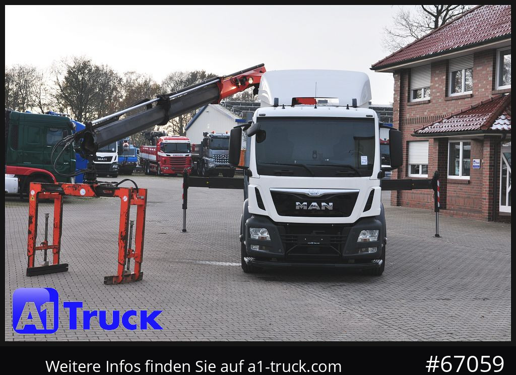 Dropside/ Flatbed truck, Crane truck MAN TGS 26.440,  Kran PK20.501L Lenkachse,: picture 13