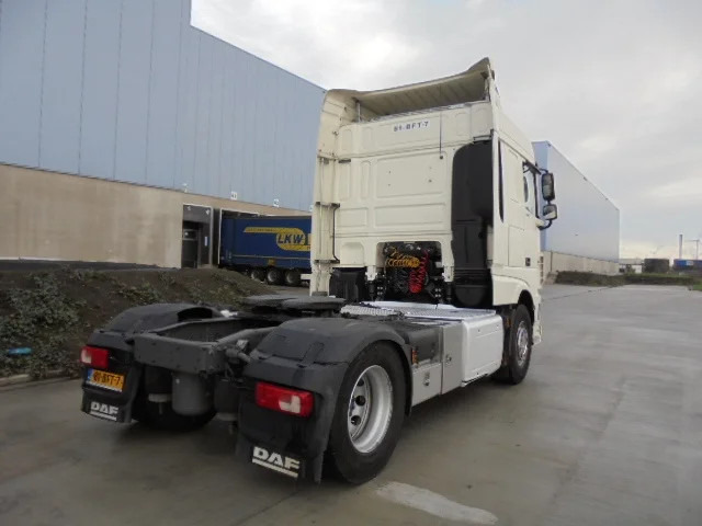 Tractor unit DAF XF 440: picture 6