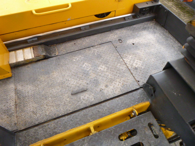 Asphalt paver INGERSOLL RAND ABG TITAN 473: picture 14 Asphalt paver INGERSOLL RAND ABG TITAN 473: picture 14