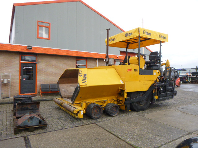 Asphalt paver INGERSOLL RAND ABG TITAN 473: picture 38 Asphalt paver INGERSOLL RAND ABG TITAN 473: picture 38