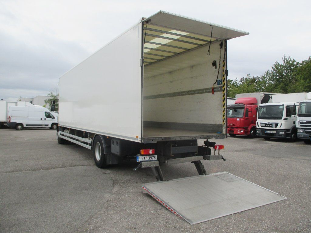 Box truck DAF 18.290: picture 9