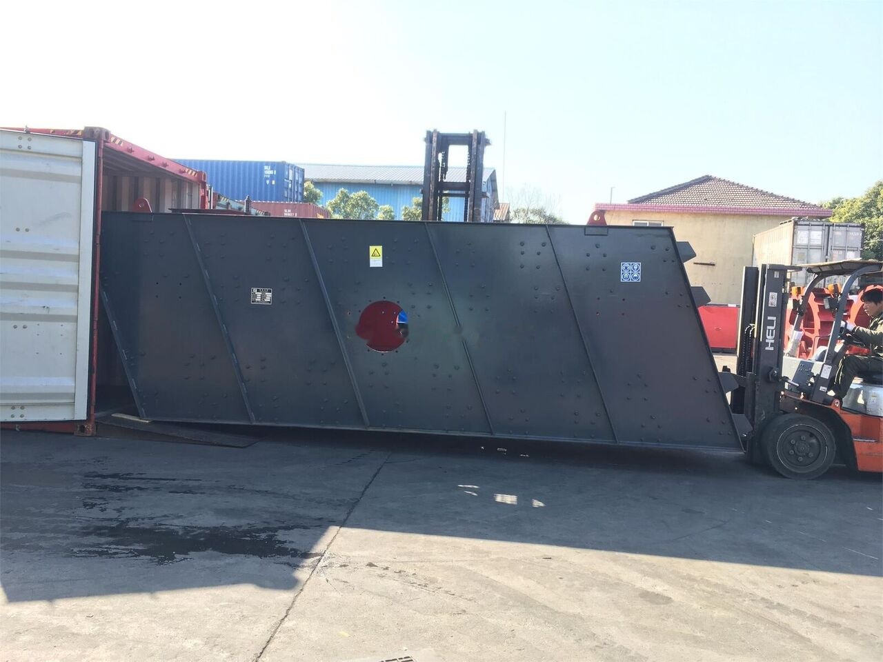 Leasing of Kinglink Four decks Inclined Vibrating Screen 4YA1854 | 6X18' Kinglink Four decks Inclined Vibrating Screen 4YA1854 | 6X18': picture 13