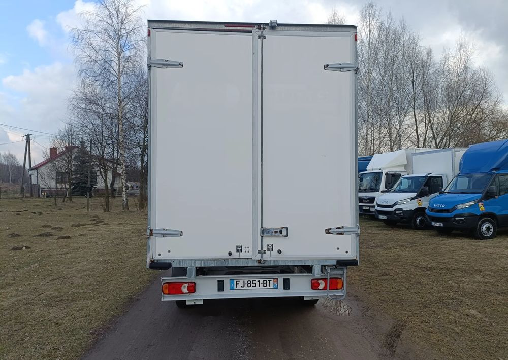 Box van Fiat Ducato: picture 6