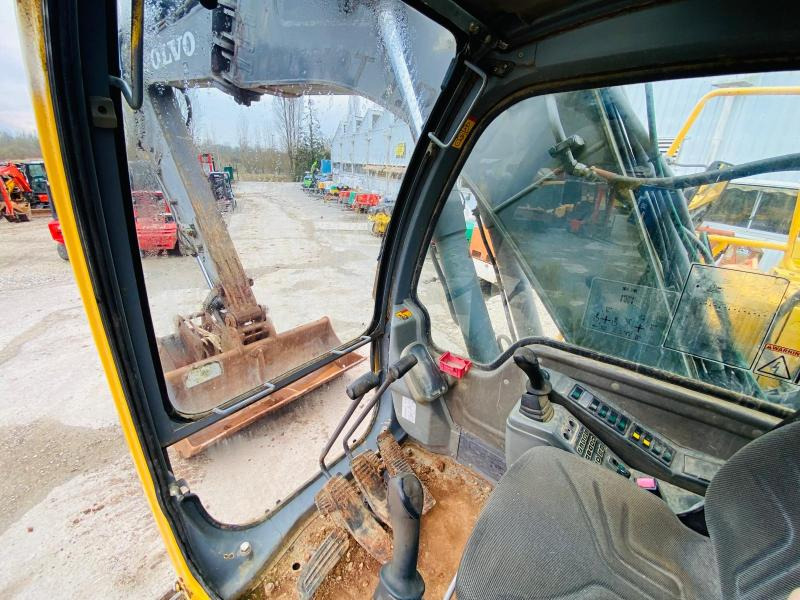 Crawler excavator VOLVO EC140LC Pelle 14.5T: picture 15