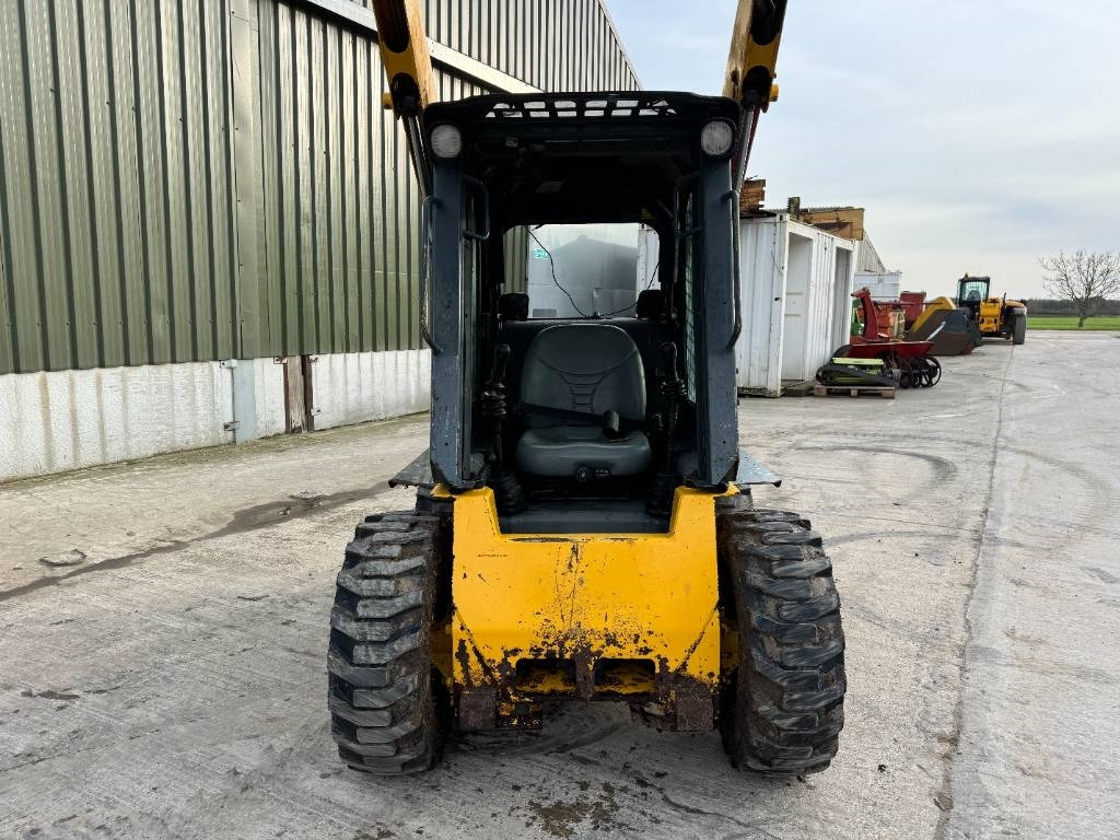 Skid steer loader Gehl R 135 Skid Steer: picture 8