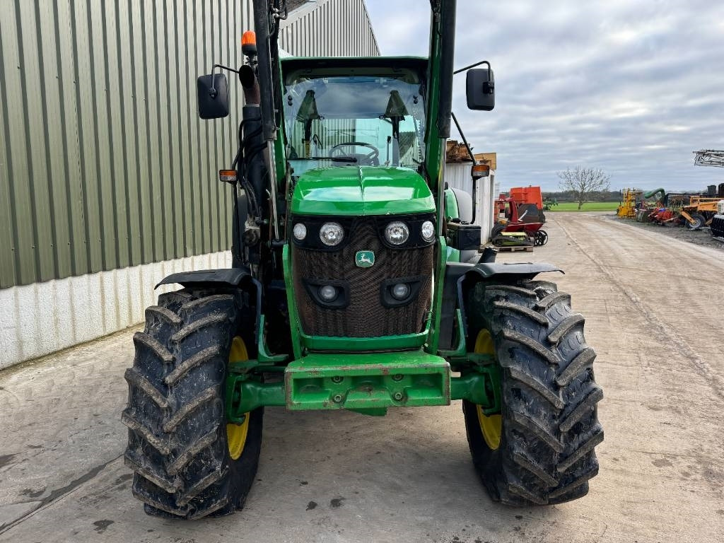 Farm tractor John Deere 6090 MC: picture 15