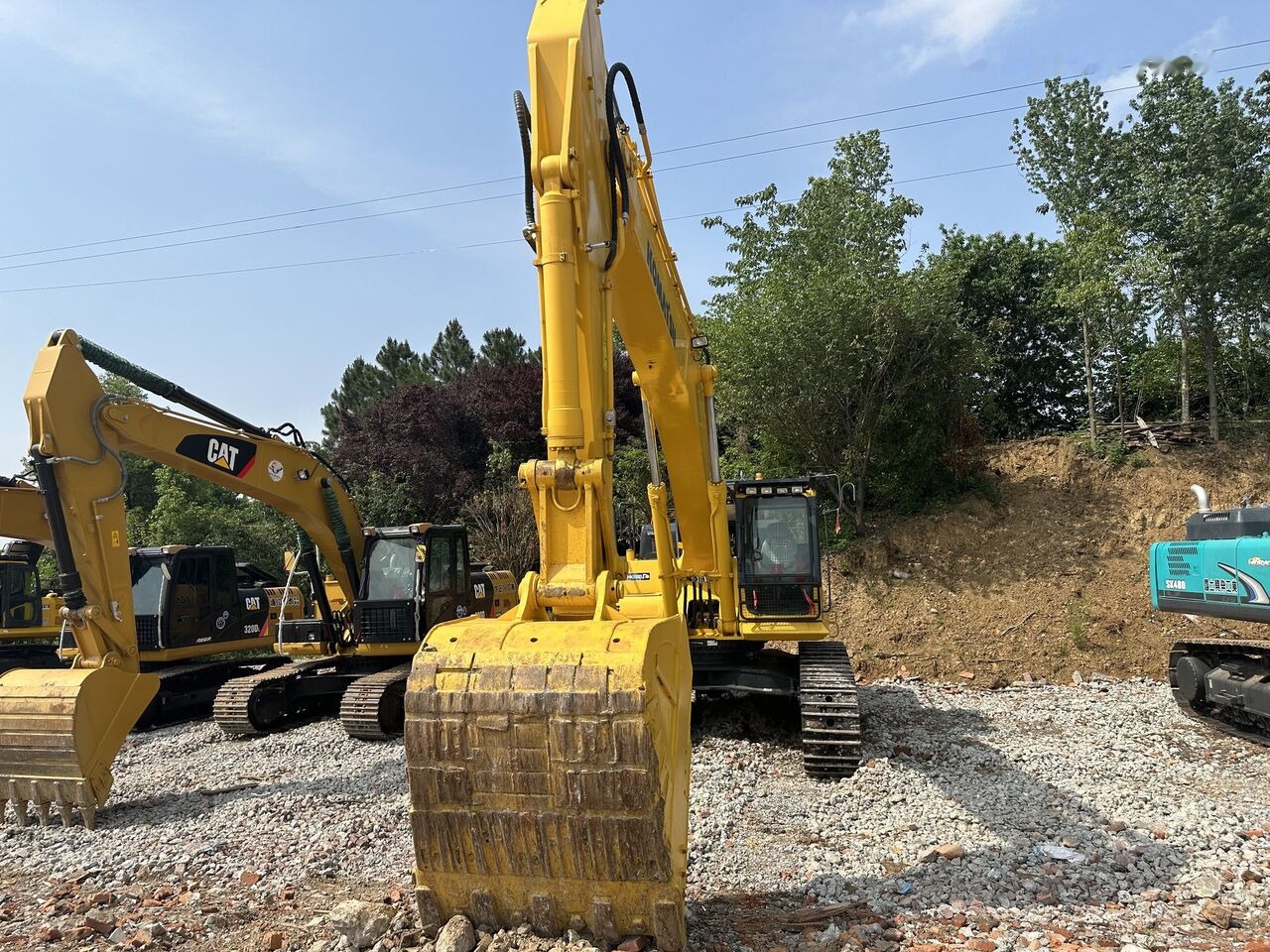 Crawler excavator Komatsu PC450: picture 8