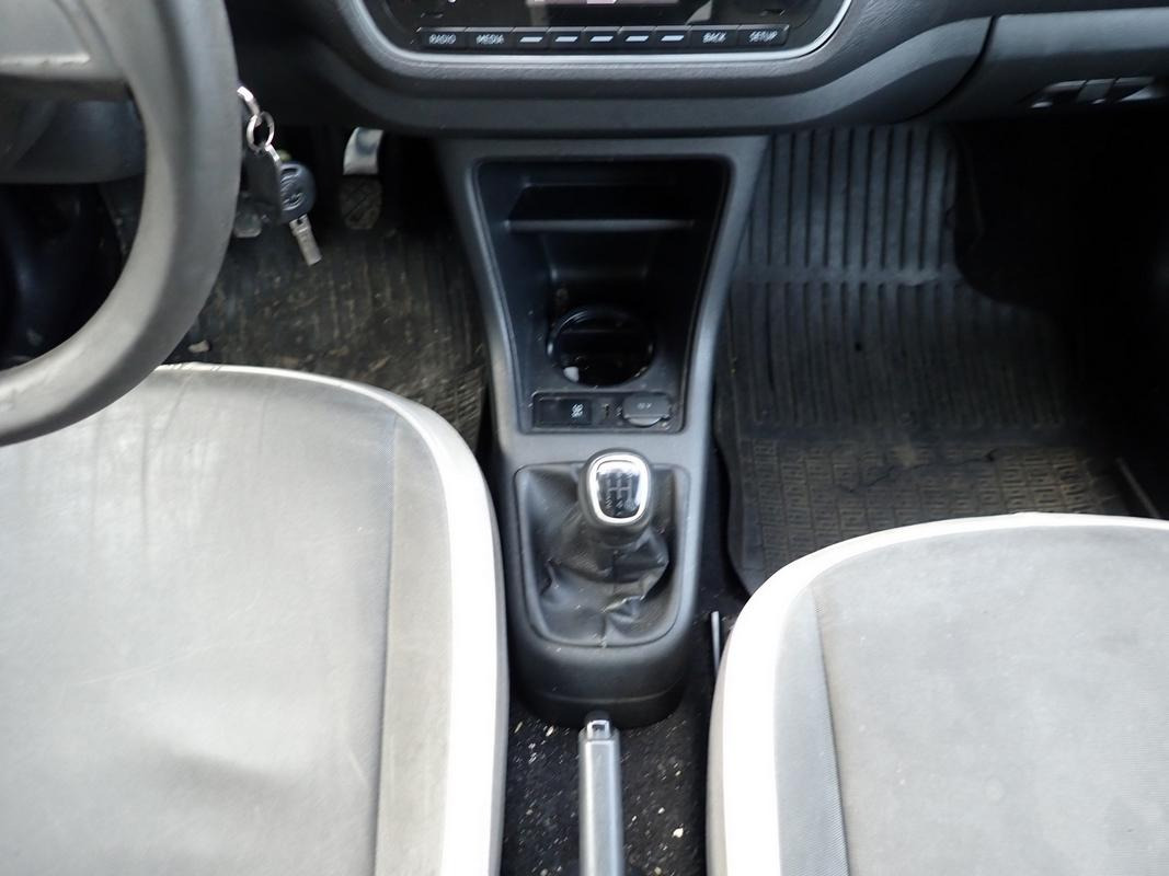 Car SKODA CITIGO HATCHBACK: picture 13