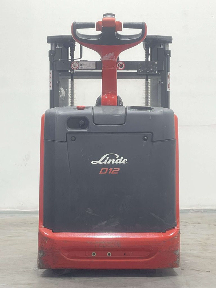 Stacker Linde D12-133: picture 6