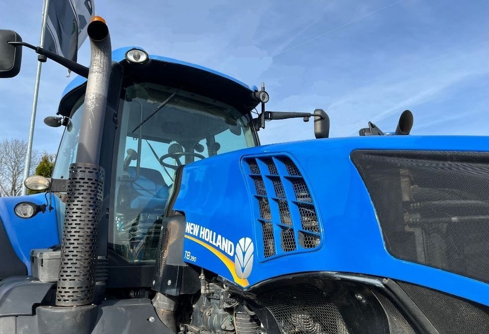 New Farm tractor New Holland T8.390: picture 26