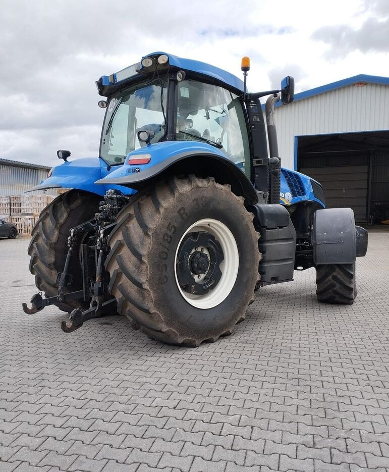 New Farm tractor New Holland T8.390: picture 21