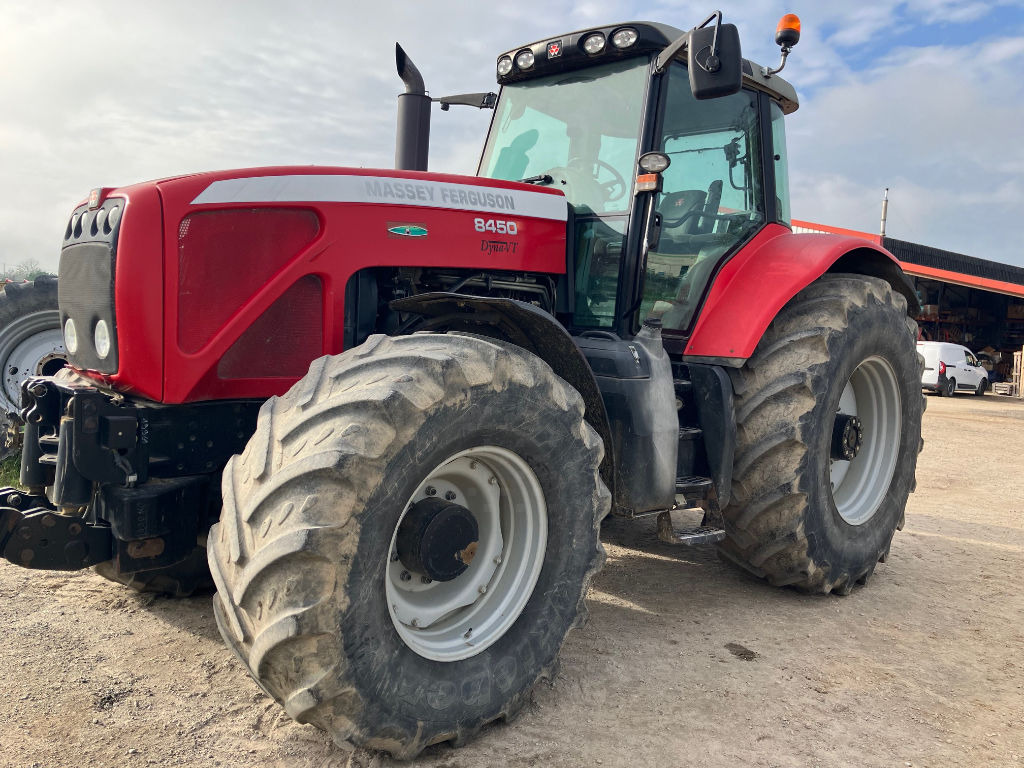 Farm tractor Massey Ferguson 8450: picture 9