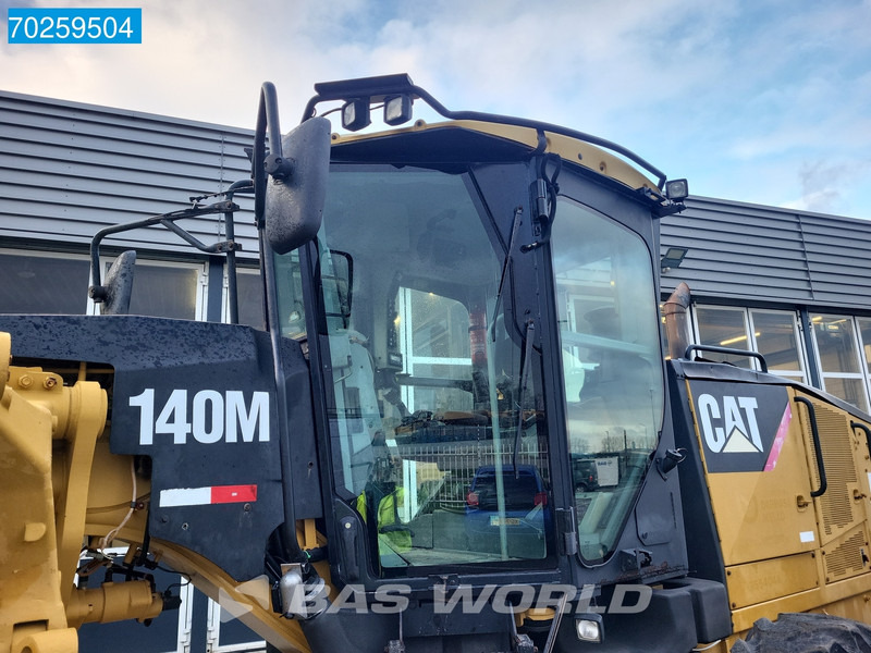 Grader Caterpillar 140M: picture 12