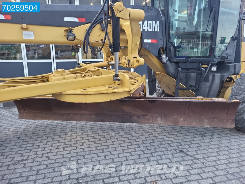 Grader Caterpillar 140M: picture 17