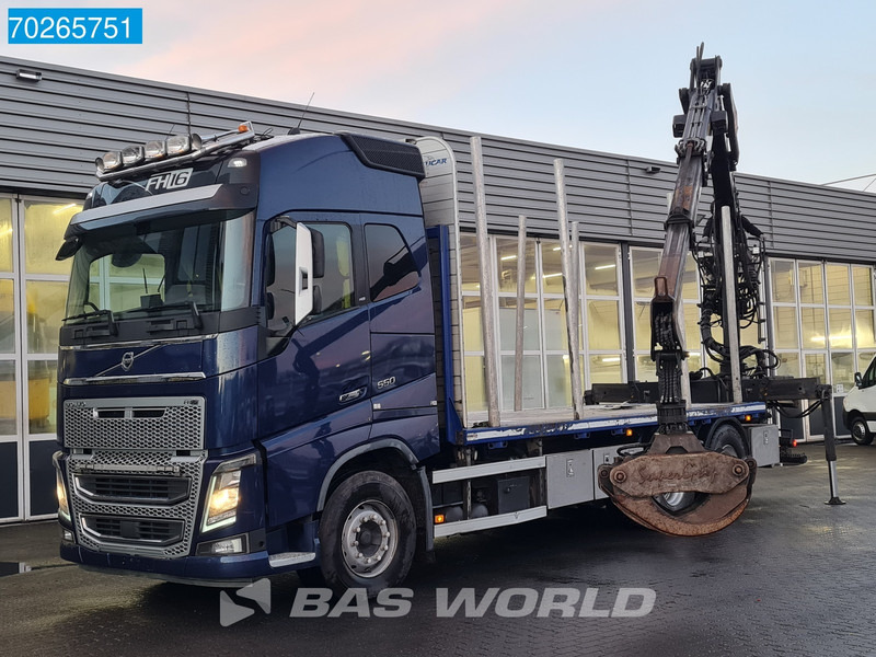 Leasing of Volvo FH16 550 6X4 Retarder Globetrotter Standklima - TÜV 01/25 Holz Wood Volvo FH16 550 6X4 Retarder Globetrotter Standklima - TÜV 01/25 Holz Wood: picture 10