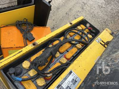 Pallet truck HYSTER S1.0C: picture 11