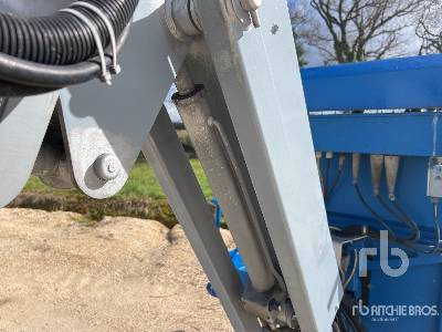 Articulated boom GENIE Z45/25 4WD Diesel Nacelle Articulee: picture 28