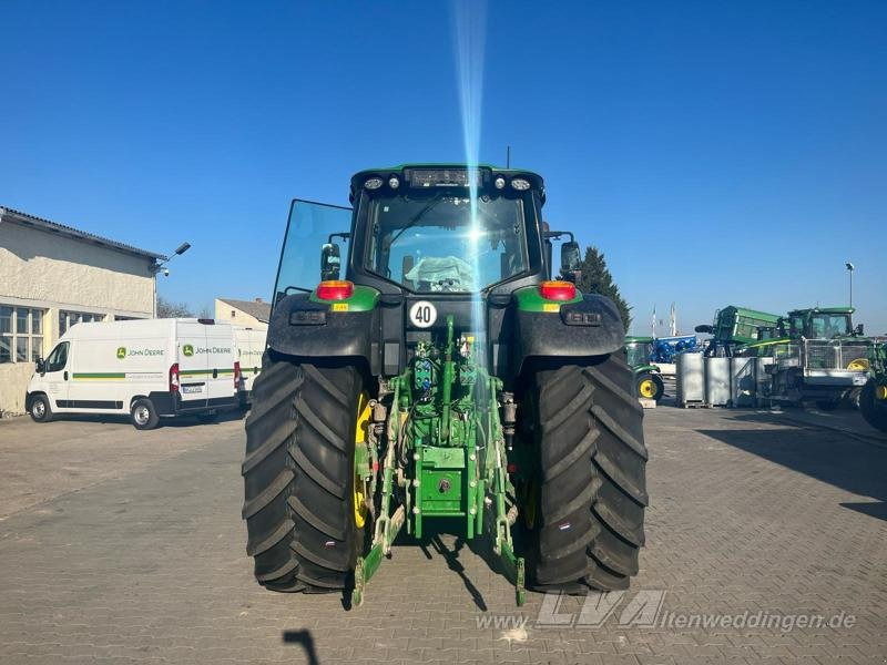 Farm tractor John Deere 6195M: picture 7